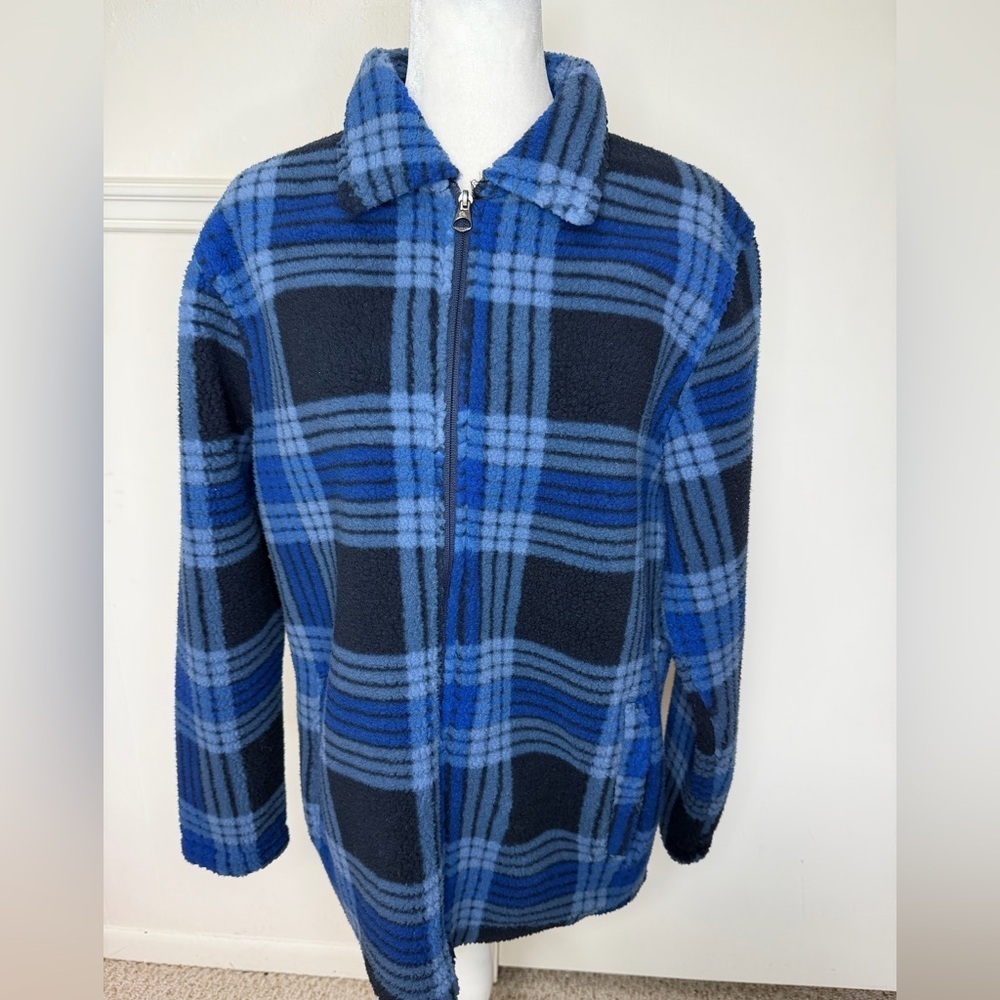 Quiksilver total eclipse Blue and Black Plaid Fleece Jacket size S New with tag
